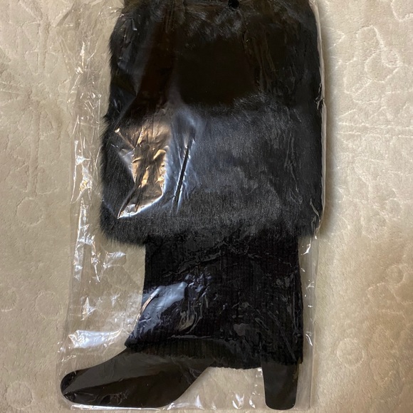 Shoes - Trendy Boot Covers